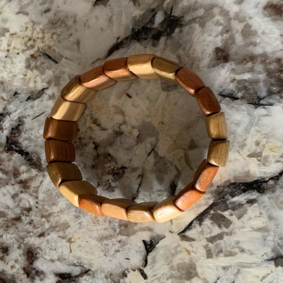 Vintage Acacia Wood Stretchy Bracelet - Picture 3 of 4